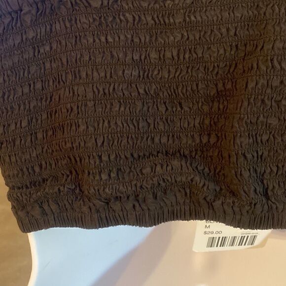 CROP TOP! Pins & Needles Brand. Flower pattern BNWT. Size M - Picture 3 of 6